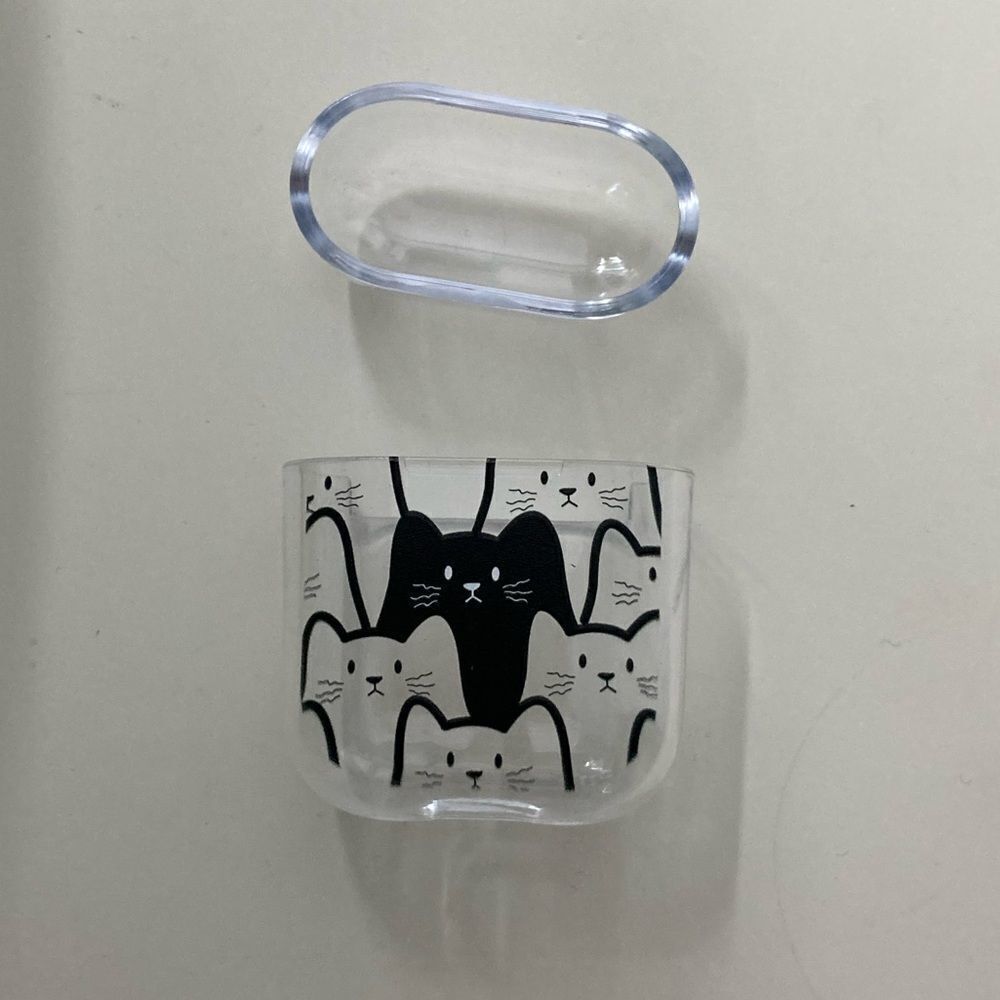 Cartoon Cat 🐱 AirPod 1/2 Case - Picture 4 of 5